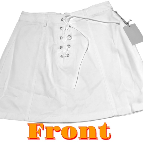 Forever 21 Dresses & Skirts - NWT Forever 21 white skirt size M